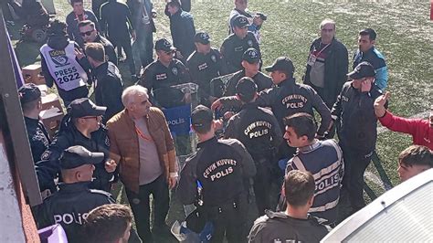 Zonguldak'ta amatör futbol maçında arbede çıktı - Son Dakika Haberleri